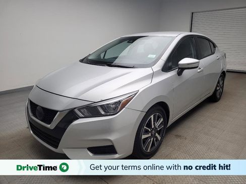 Used 2021 Nissan Versa SV image 1