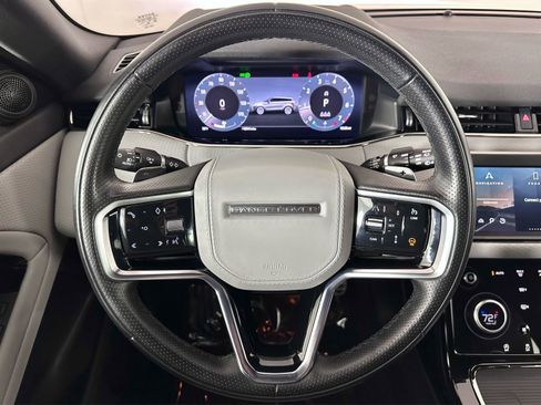 Used 2023 Land Rover Range Rover Evoque R-Dynamic S AWD/4WD image 9