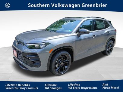 Used 2025 Volkswagen Tiguan SE R-Line