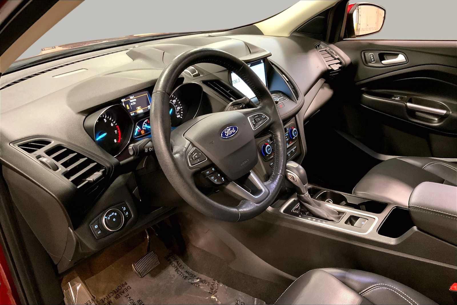Used 2019 Ford Escape SEL AWD/4WD image 18