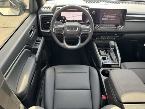 New 2026 GMC Canyon Elevation w/ Convenience Package RWD image 14