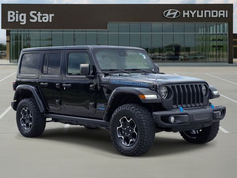 Used 2022 Jeep Wrangler Unlimited Rubicon 4xe w/ Steel Bumper Group AWD/4WD image 6