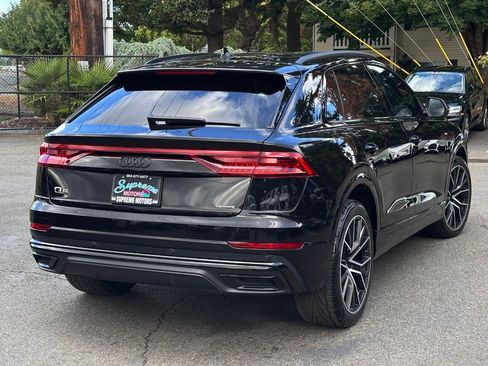 Used 2019 Audi Q8 Prestige w/ Luxury Package AWD/4WD image 21