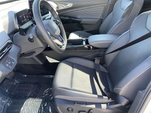 Used 2023 Volkswagen ID.4 Pro image 17