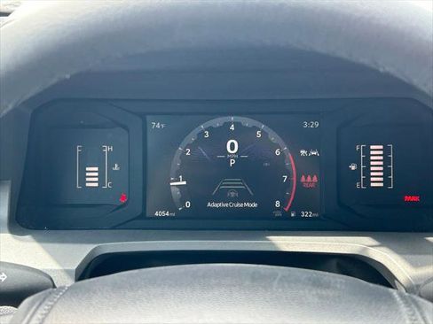 Certified 2025 Toyota Tacoma SR5 AWD/4WD image 35