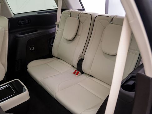 Used 2021 Lincoln Aviator Black Label Grand Touring AWD/4WD image 18