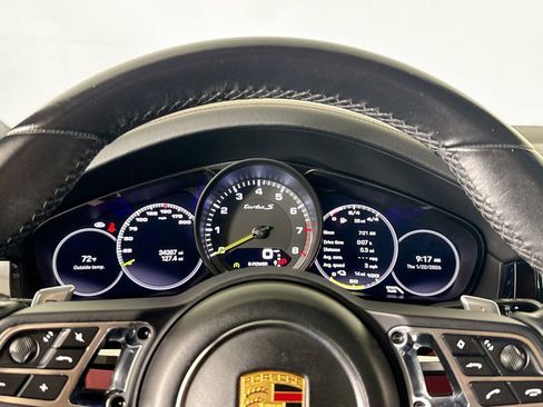 Certified 2022 Porsche Cayenne Turbo S image 10