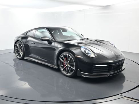 Used 2024 Porsche 911 Carrera 4S image 17