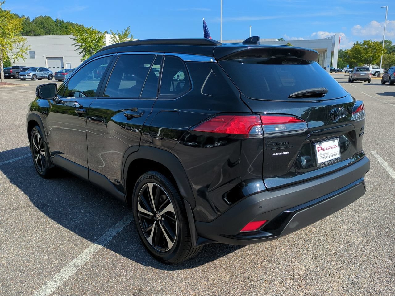 Used 2024 Toyota Corolla Cross AWD Hybrid w/ Convenience Package image 6