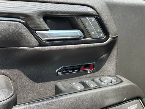 Used 2022 GMC Sierra 1500 AT4 w/ AT4 Preferred Package AWD/4WD image 27