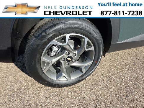 New 2026 Chevrolet Trax LT image 9