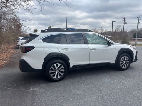 Certified 2025 Subaru Outback Premium w/ Popular Package #1A image 6