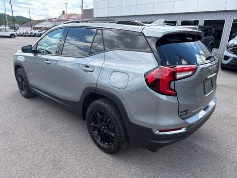 Used 2023 GMC Terrain AT4 w/ Infotainment Package II AWD/4WD image 3