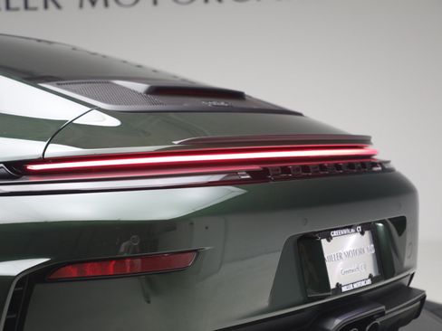 Used 2026 Porsche 911 GT3 RWD image 27