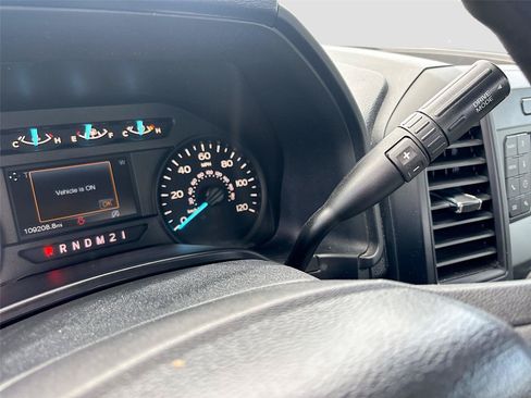 Used 2019 Ford F150 XL w/ Equipment Group 101A Mid RWD image 16