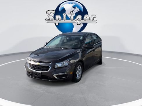 Used 2016 Chevrolet Cruze LT image 4