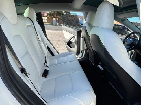 Used 2020 Tesla Model 3 RWD image 15