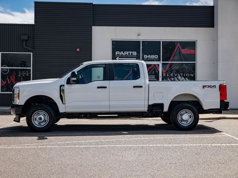 Used 2025 Ford F250 XL w/ FX4 Off-Road Package AWD/4WD image 23
