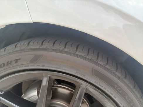 Used 2025 Honda Civic Sport image 10