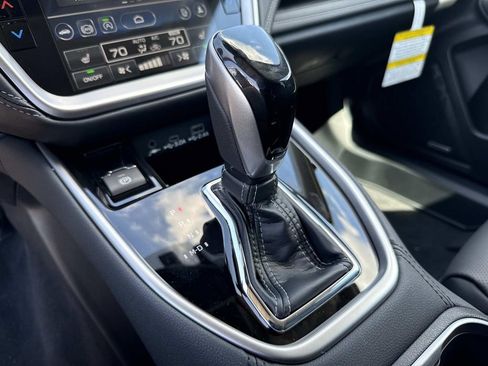 New 2025 Subaru Outback Limited XT image 30