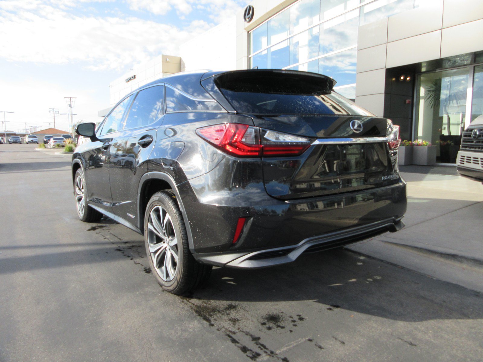Used 2018 Lexus RX 450h AWD w/ Premium Package image 5