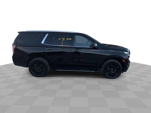 Used 2023 Chevrolet Tahoe High Country AWD/4WD image 9