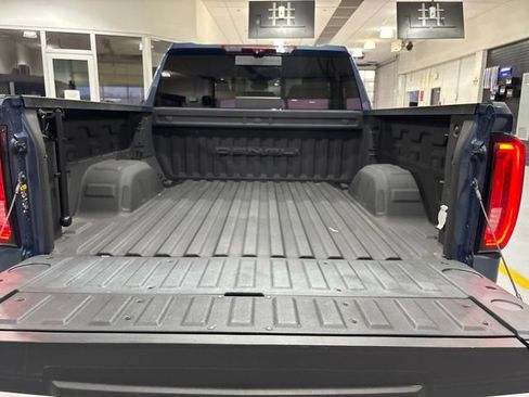 Used 2024 GMC Sierra 1500 Denali AWD/4WD image 34