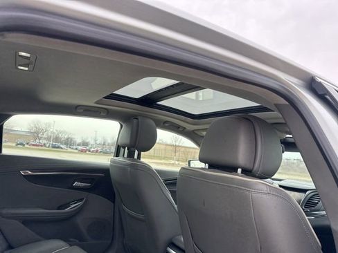 Used 2014 Chevrolet Impala LTZ image 23