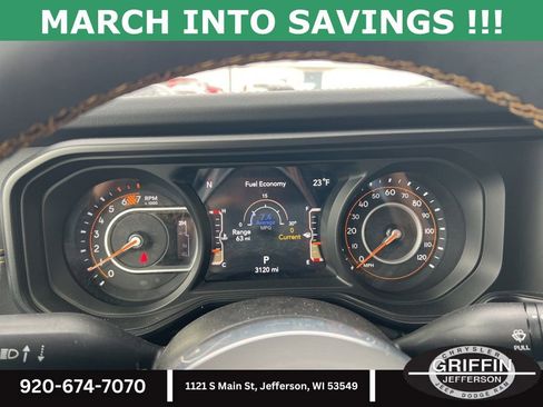 Used 2024 Jeep Wrangler Sahara w/ Safety Group image 11