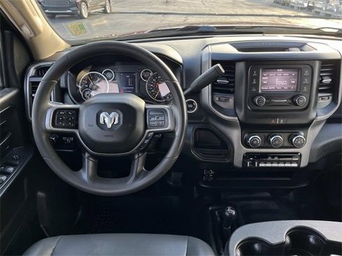 Used 2020 RAM 3500 Tradesman w/ Chrome Appearance Group image 14