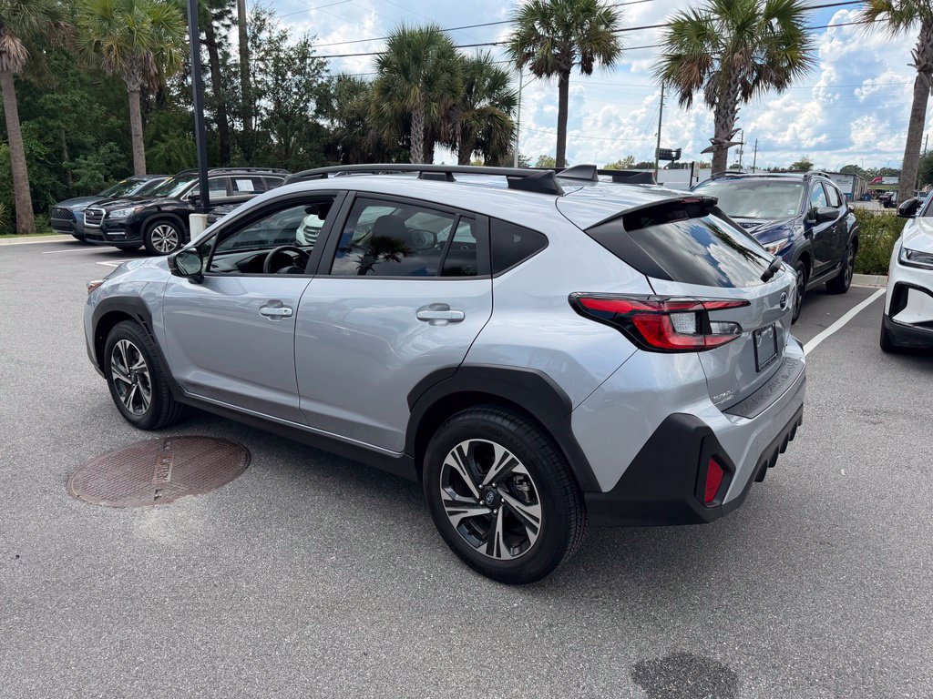 Used 2024 Subaru Crosstrek 2.0i Premium AWD/4WD image 8