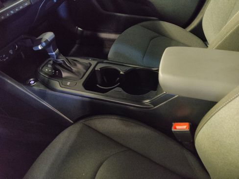 Used 2025 Kia K4 FWD image 26