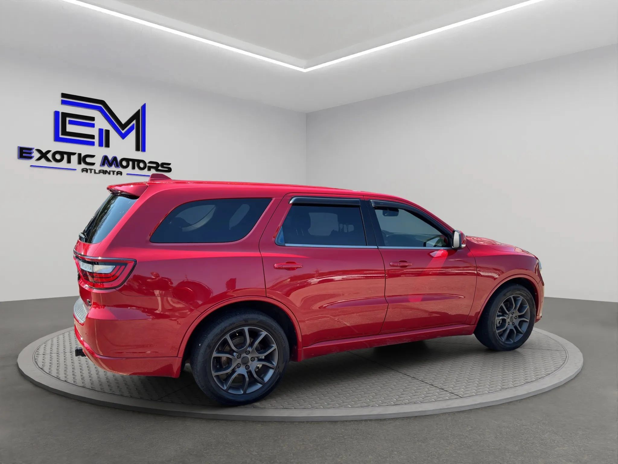 Used 2018 Dodge Durango R/T RWD image 5