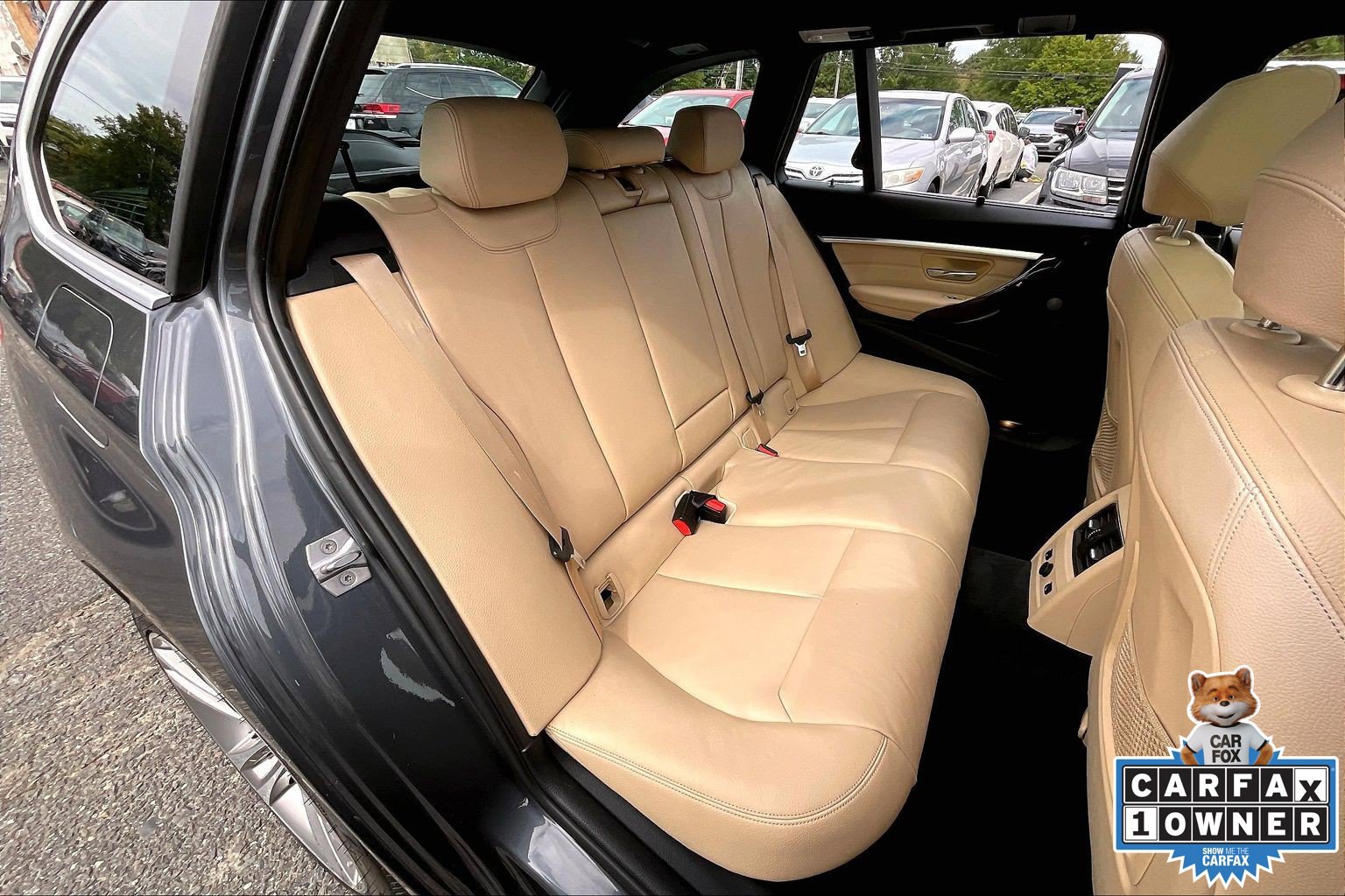 Used 2017 BMW 330i xDrive Wagon AWD/4WD image 20