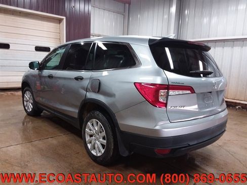 Used 2020 Honda Pilot LX image 5