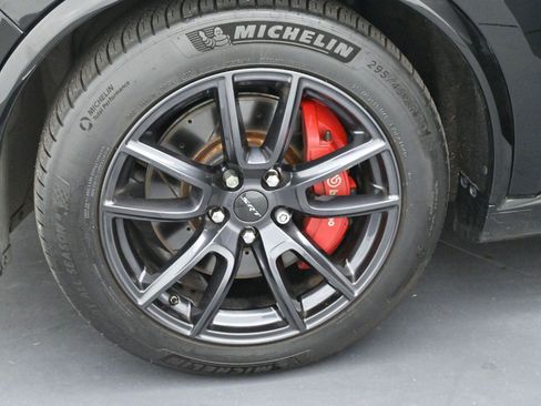 Used 2018 Dodge Durango SRT w/ SRT Interior Appearance Group image 41