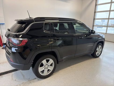 Used 2022 Jeep Compass Latitude w/ Convenience Group image 8