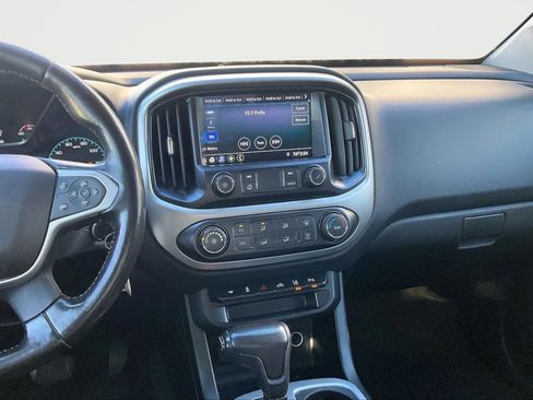 Used 2021 Chevrolet Colorado LT w/ Safety Package RWD image 6