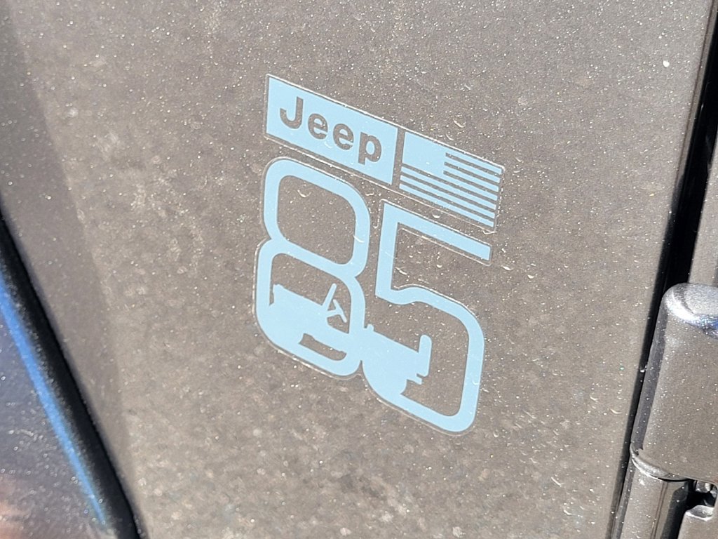 New 2026 Jeep Gladiator Sport AWD/4WD image 11