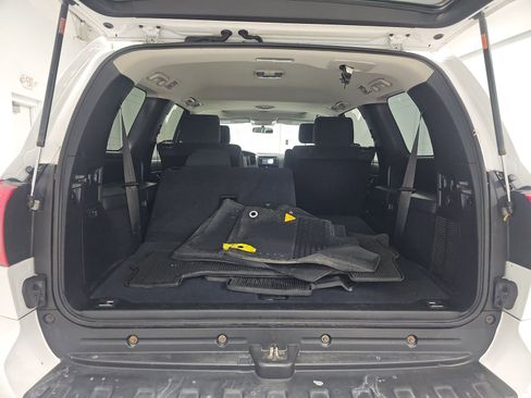 Used 2017 Toyota Sequoia SR5 w/ Sport Appearance Package image 15