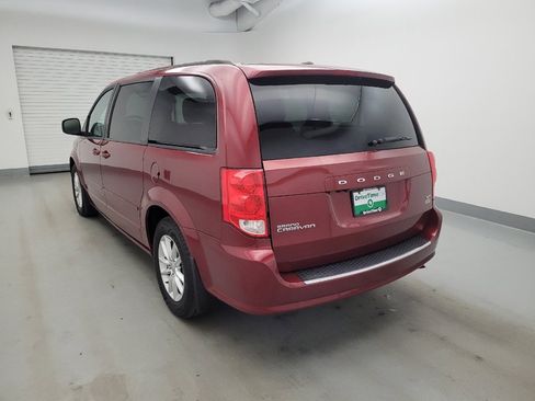 Used 2016 Dodge Grand Caravan SXT w/ Rear Park Assist Package FWD image 5