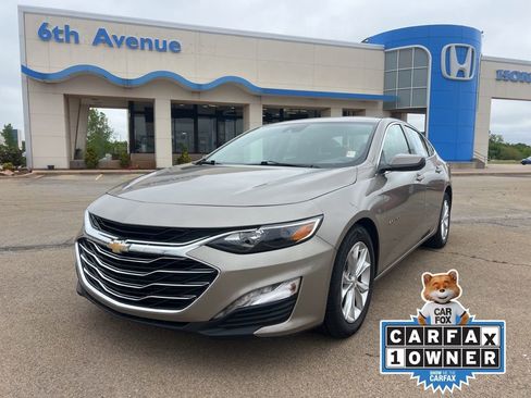 Used 2025 Chevrolet Malibu LT FWD image 1