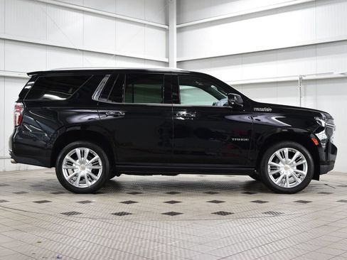 Used 2024 Chevrolet Tahoe High Country w/ Premium Package AWD/4WD image 9