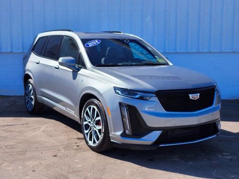 Used 2024 Cadillac XT6 Sport AWD/4WD image 7