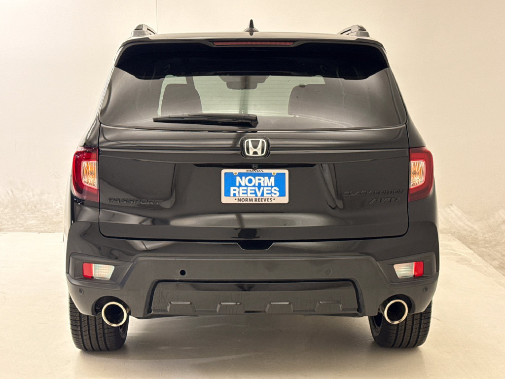 Certified 2024 Honda Passport Black Edition image 8