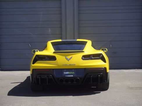 Used 2014 Chevrolet Corvette Stingray Coupe w/ 3LT Preferred Equipment Group RWD image 4
