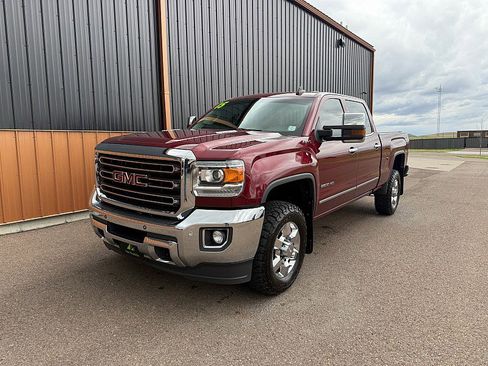 Used 2015 GMC Sierra 2500 SLT w/ Duramax Plus Package AWD/4WD image 2