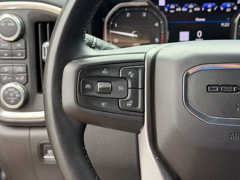 Used 2023 GMC Sierra 3500 Denali w/ Technology Package image 12