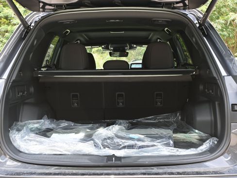 New 2026 Subaru Forester Premium AWD/4WD image 36