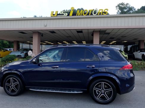 Used 2020 Mercedes-Benz GLE 350 4MATIC w/ AMG Line Exterior image 4